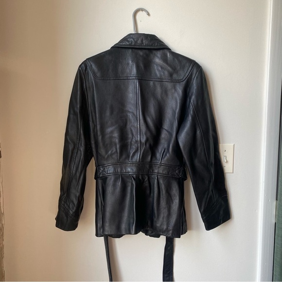 Kenneth Cole Vintage Black 100% Geniune Leather Jacket for Women size small - Picture 5 of 8